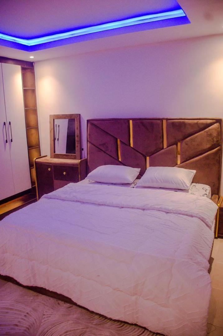 House 103 Abuja Apartment ภายนอก รูปภาพ