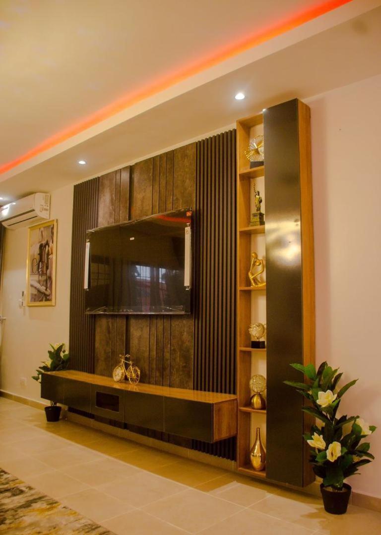 House 103 Abuja Apartment ภายนอก รูปภาพ